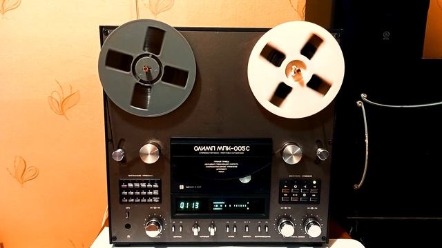 Слушаем магнитофон! №10 - Сборник от агентства "Марафон" (1993) смотреть онлайн