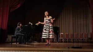 "Как бы мне влюбиться!" В. Брянский - В. Шаинский