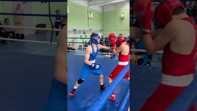 Раунд в боксе и нокдаун #sport #boxing #knockdown