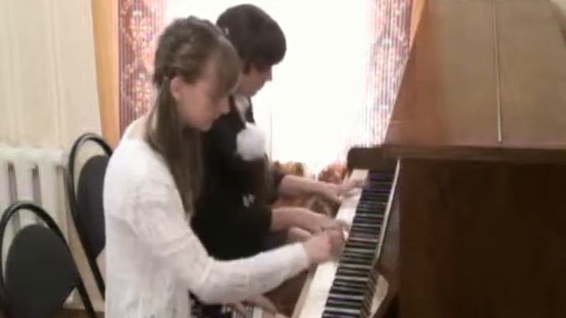 147  Юрова Полина, Черкашина Алина г  Суджа   Увертюра Призрак оперы