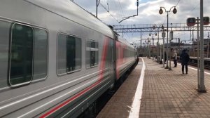 ЧС7-163. С фирменным поездом №104Я "Москва - Ярославль", сообщением: Москва - Ярославль.