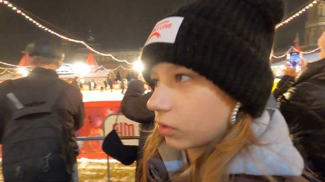 Новогодняя Москва 2024 ❄️ Красная площадь 🚶♀️ Прогулки по Москве смотреть онлайн