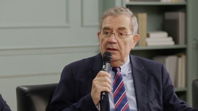 Как христиане должны реагировать на времена страданий? (Синклер Фергюсон) смотреть онлайн