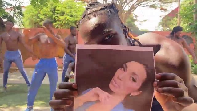 ПОЗДРАВЛЕНИЕ из АФРИКИ на ДЕНЬ РОЖДЕНИЯ смотреть онлайн