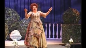 Marina Karpechenko as Magda