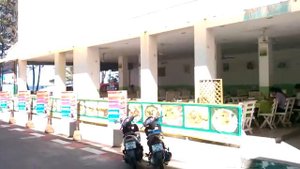 Karon Sea Sands Resort &Spa to the beach