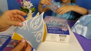 Корона Принцессы Эльза и Анна Холодное Сердце  Frozen Видео Для Девочек Обнимашки с Машей