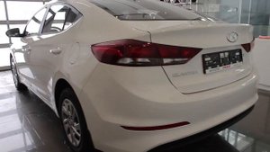 HYUNDAI Elantra - оснащение Start 2018.