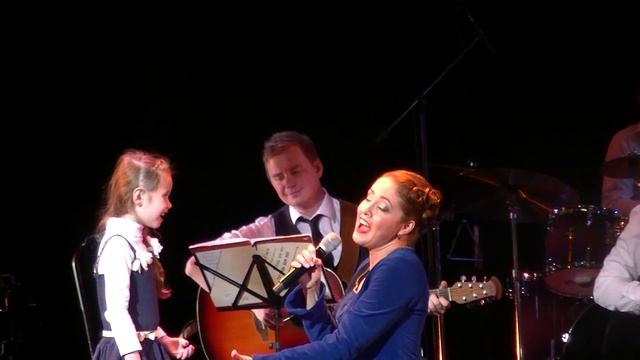 Алена Петровская -Расти, коса (с Соней) смотреть онлайн