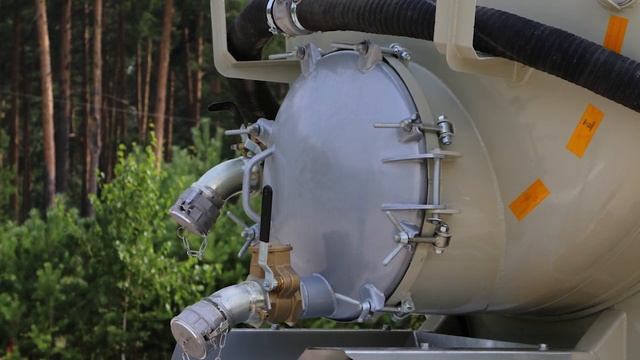 Вакуумная машина МВ-12 КАМАЗ-53605 DL-150