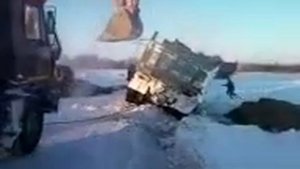 Татра 815 самосвал.mp4