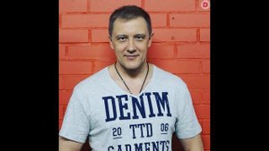 СЕРГЕЙ ГОРОБЧЕНКО -ПОЧЕМУ АКТЁР БЕЖАЛ ИЗ РОССИИ - ТЯЖЁЛАЯ БОЛЕЗНЬ И ЛИЧНАЯ ЖИЗНЬ МНОГОДЕТНОГО АКТЁР