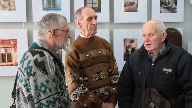 Фотовыставка "Три кадра" смотреть онлайн