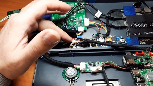 Обзор: электронная панель приборов изнутри- 4 серия Cmgaisd.su