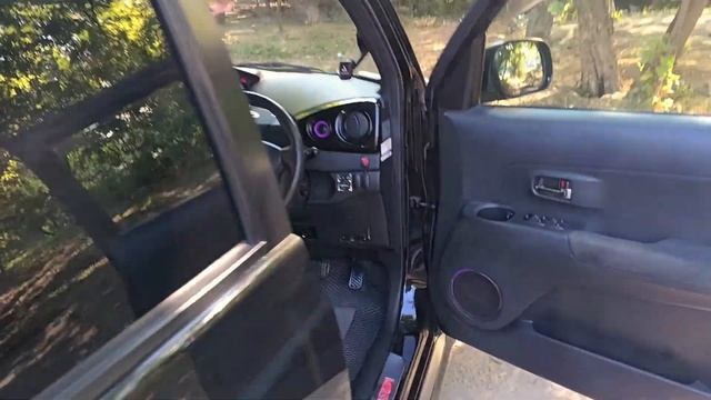 Установка активного сабвуфера Dl audio Barracuda 12A в Toyota bb qnc21 смотреть онлайн