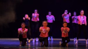 Современные танцы для детей • Школа танцев Metro Dance в Смоленске