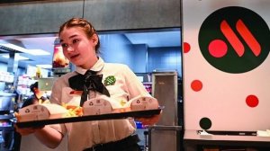 I Went to the (Re)Opening of ROSTIC'S - Russia's Answer to KFC