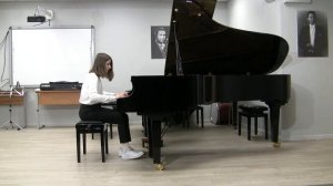 Ланцова Полина. Й  Гайдн – Соната №44 соль минор (ч.1)