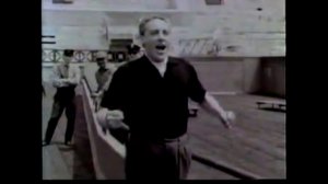Mario del Monaco sings "Di Quella Pira" - video from Il Favoloso Mario del Monaco
