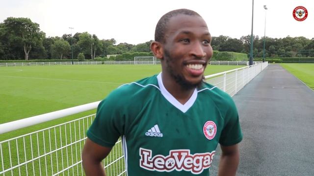 Kamohelo Mokotjo speaks after Brentford beaten by Tottenham Hotspur in friendly смотреть онлайн
