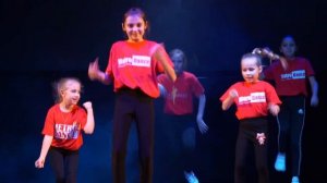 Современные танцы дети • Школа танцев Metro Dance в Смоленске