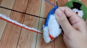 Плоская елочная игрушка. СНЕГОВИК. Новогодние игрушки крючком.