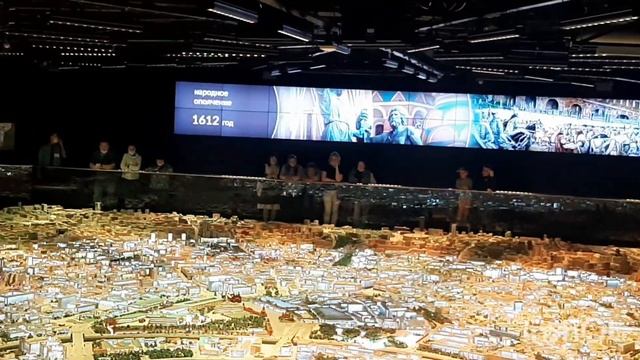 Макет Москвы на ВДНХ. Световое шоу "История Москвы" смотреть онлайн