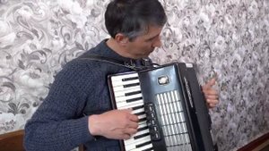 Крымскотатарский аккордеонист