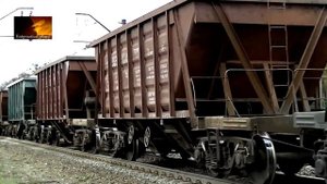 ВЛ80К-107 с грузовым поездом