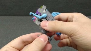 Обзор трансформера Gnaw - Legends Class - Generations - Transformers: Titans Return. Музей Р-ТФ.