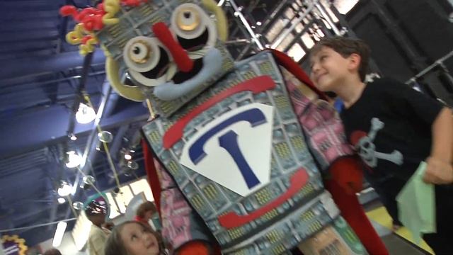 Summer of Epic Adventures смотреть онлайн