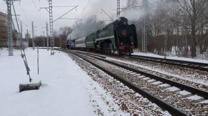 Паровозы на рижском ходу с туристическим поездом под П36-0027