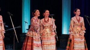 На скамеечке с подружкой...Ансамбль Криница