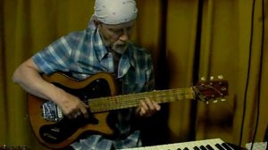 Государев бастион Петропавловской крепости. Composer and performer Vladimir Krylov.