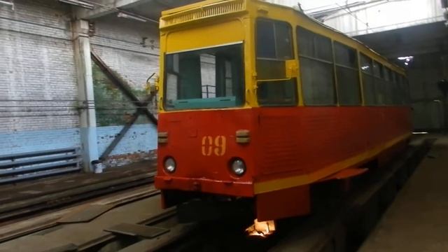 спецвагон 10 Владивостокский трамвай РВЗ-6М2