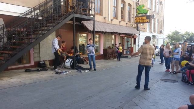 Уличные музыканты Владивосток (Russian Buskers Vladivostok)