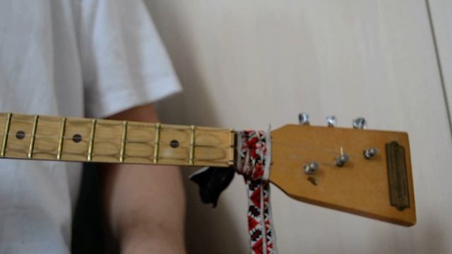 Уроки для балалайки. Разноходовки для миноров первых положений. смотреть онлайн