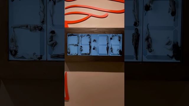 Музей Эрарта - работы просто потрясающие.