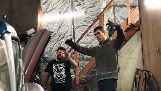 ВЛИП со СТАРОЙ ВОЛЬВОЙ... ДТП и ДОРОГИЕ ПОЛОМКИ смотреть онлайн