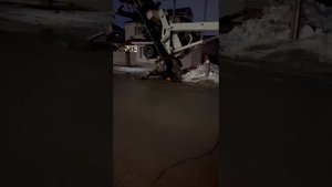 Падение Автокрана. Контейнер.
