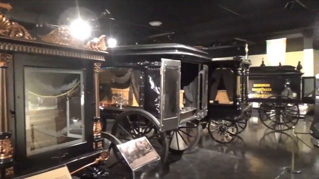 Most Unusual Museum in the U.S.? The National Funeral History Museum смотреть онлайн