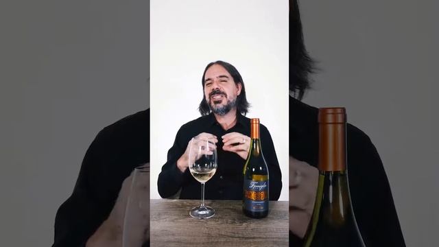 Portelli App: Famiglia Bianchi Chardonnay 2018 смотреть онлайн