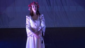 Лети перышко через полюшко