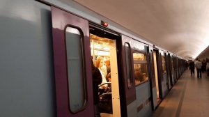 Электропоезд 81-760/761 "Ока - Баклажан" на станции Октябрьская КРЛ