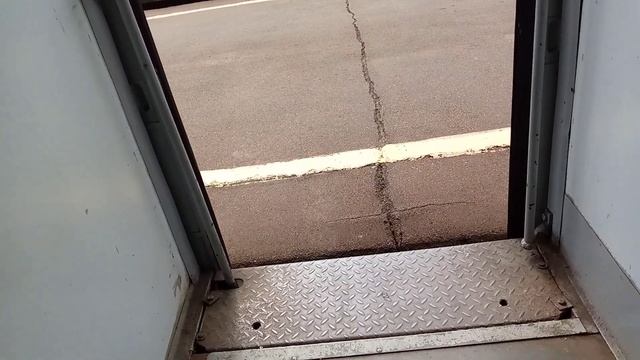 Электропоезд эт2м-049 Сообщением Васкелово Санкт-Петербург Прибывает на станции Кушелёвка