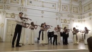 Рота, Мелодия из к/ф Ромео и Джульета. Исп. ансамбль скрипачей "Тутти" (класс О.Н.Щукиной)