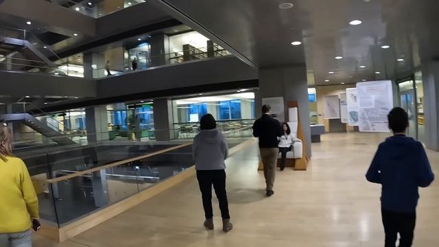 Зашли посмотреть: Латвийская национальная библиотека (Рига, Латвия) смотреть онлайн