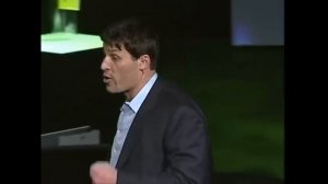 Самое популярное видео с Тони Роббинсом TED