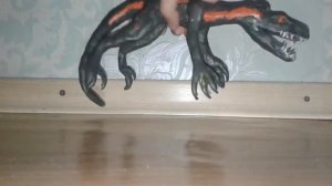 Индораптор из пластилина