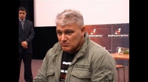 Рояль в кустах - Владимир Турчинский